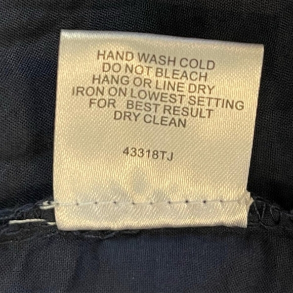 ROMEO & JULIET COUTURE ~ Navy Eyelet Mini Swing Dress ~ Size Medium - Picture 9 of 9